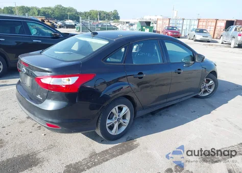 2013 Ford Focus Se z USA, uszkodzony, nr VIN 1FADP3F2XDL163157